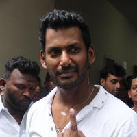 Vishal Krishna - Celebrities Cast their Votes in TN Election 2016 Photos | Picture 1315157