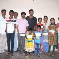 Vishal Help's 10 Poor Student's by Paying College Fees | Picture 1323104
