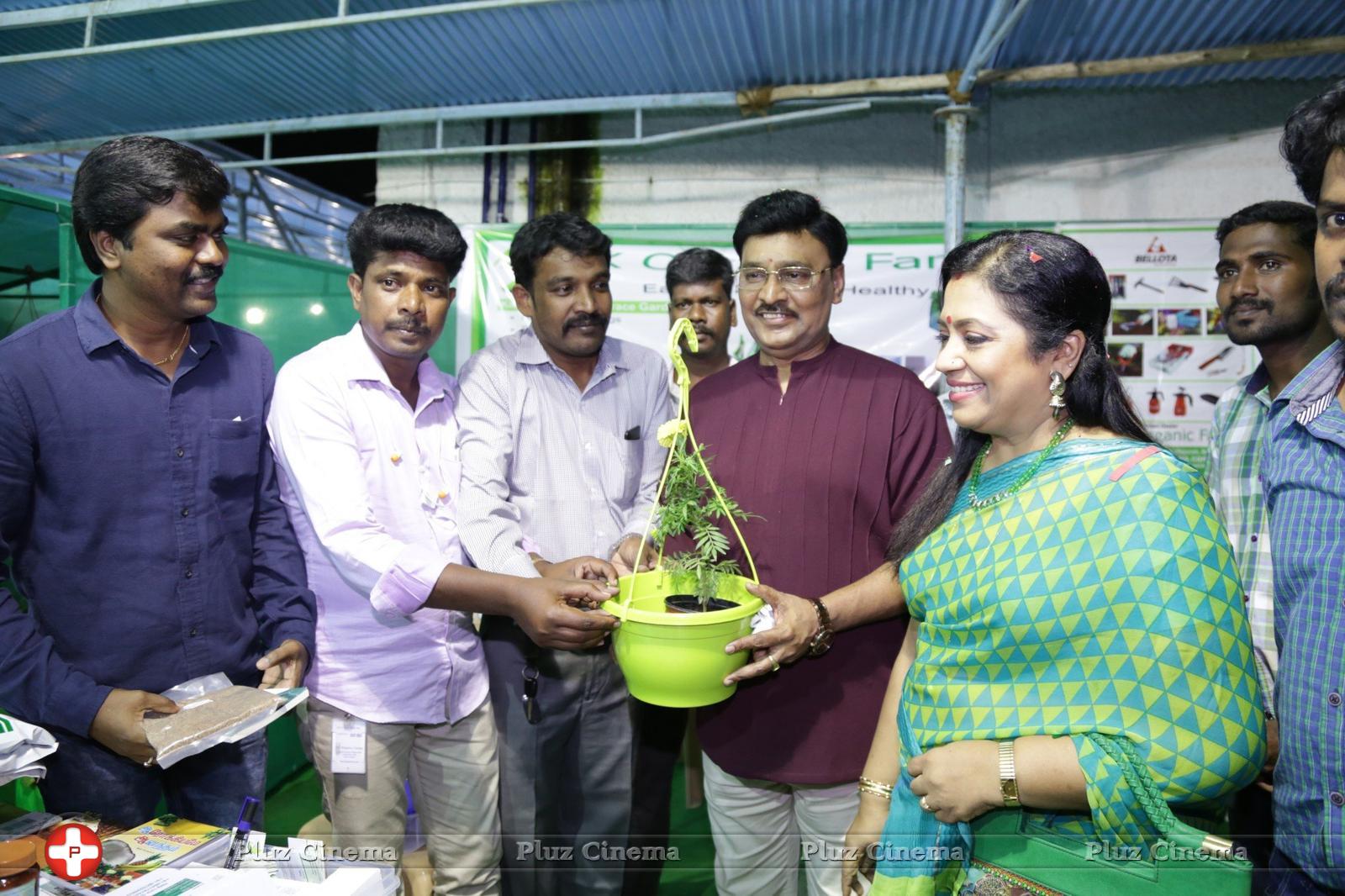 Director K Bhagyaraj and Mrs Poornima Bhagyaraj Inaugurated Unavu Thiruvizha at Chennaiyil Thiruvaiyaru Season 11 Stills | Picture 1180323