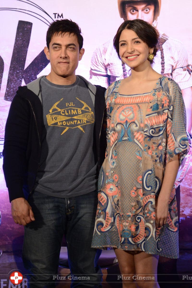 Aamir Khan and Anushka Sharma promotes PK Movie at Hyderabad Photos | Picture 899904