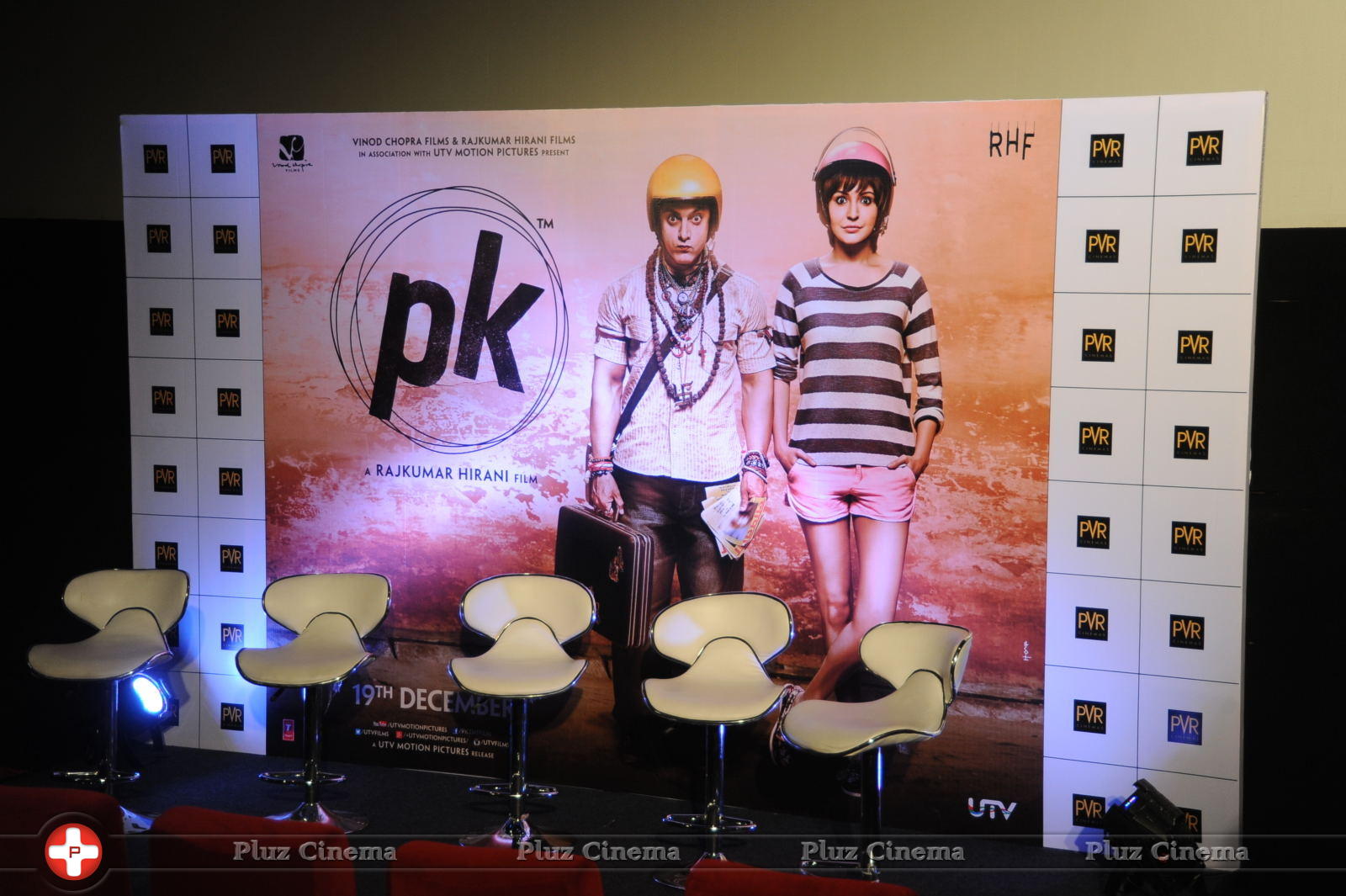 Aamir Khan and Anushka Sharma promotes PK Movie at Hyderabad Photos | Picture 899916