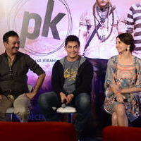 Aamir Khan and Anushka Sharma promotes PK Movie at Hyderabad Photos | Picture 899557