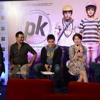 Aamir Khan and Anushka Sharma promotes PK Movie at Hyderabad Photos | Picture 899562