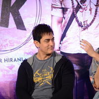 Aamir Khan - Aamir Khan and Anushka Sharma promotes PK Movie at Hyderabad Photos | Picture 899582