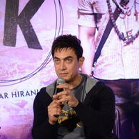 Aamir Khan - Aamir Khan and Anushka Sharma promotes PK Movie at Hyderabad Photos | Picture 899599