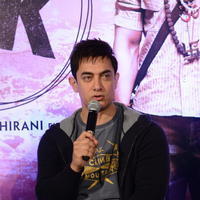 Aamir Khan - Aamir Khan and Anushka Sharma promotes PK Movie at Hyderabad Photos | Picture 899746