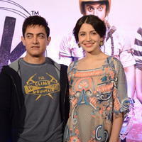 Aamir Khan and Anushka Sharma promotes PK Movie at Hyderabad Photos | Picture 899906