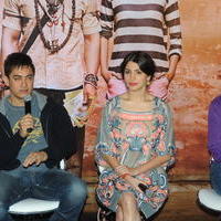 Aamir Khan and Anushka Sharma promotes PK Movie at Hyderabad Photos | Picture 899966