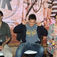 Aamir Khan and Anushka Sharma promotes PK Movie at Hyderabad Photos | Picture 899973