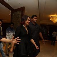 Arjun Kapoor and Sonakshi Sinha at Tevar Movie Press Meet Photos | Picture 914271