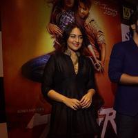 Sonakshi Sinha - Arjun Kapoor and Sonakshi Sinha at Tevar Movie Press Meet Photos | Picture 914485