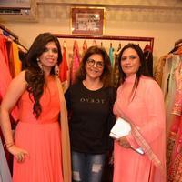 Pinky Roshan & Geeta Basra at Ushma Vaidya Festive Collection Photos | Picture 843747