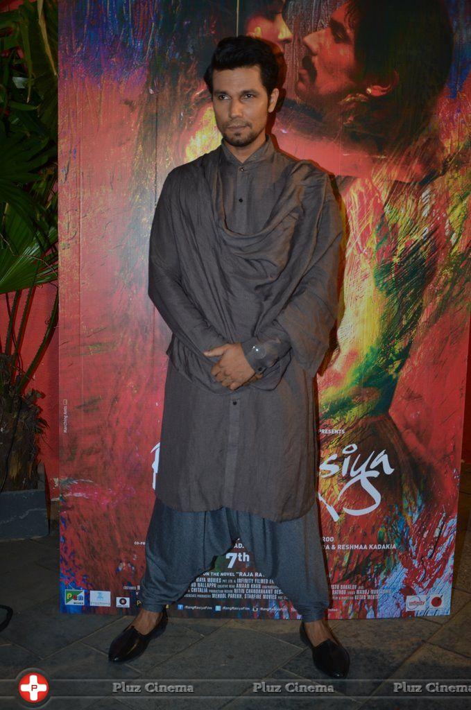 Randeep Hooda - Celebs at Fashion Show based on film Rang Rasiya Stills | Picture 843516