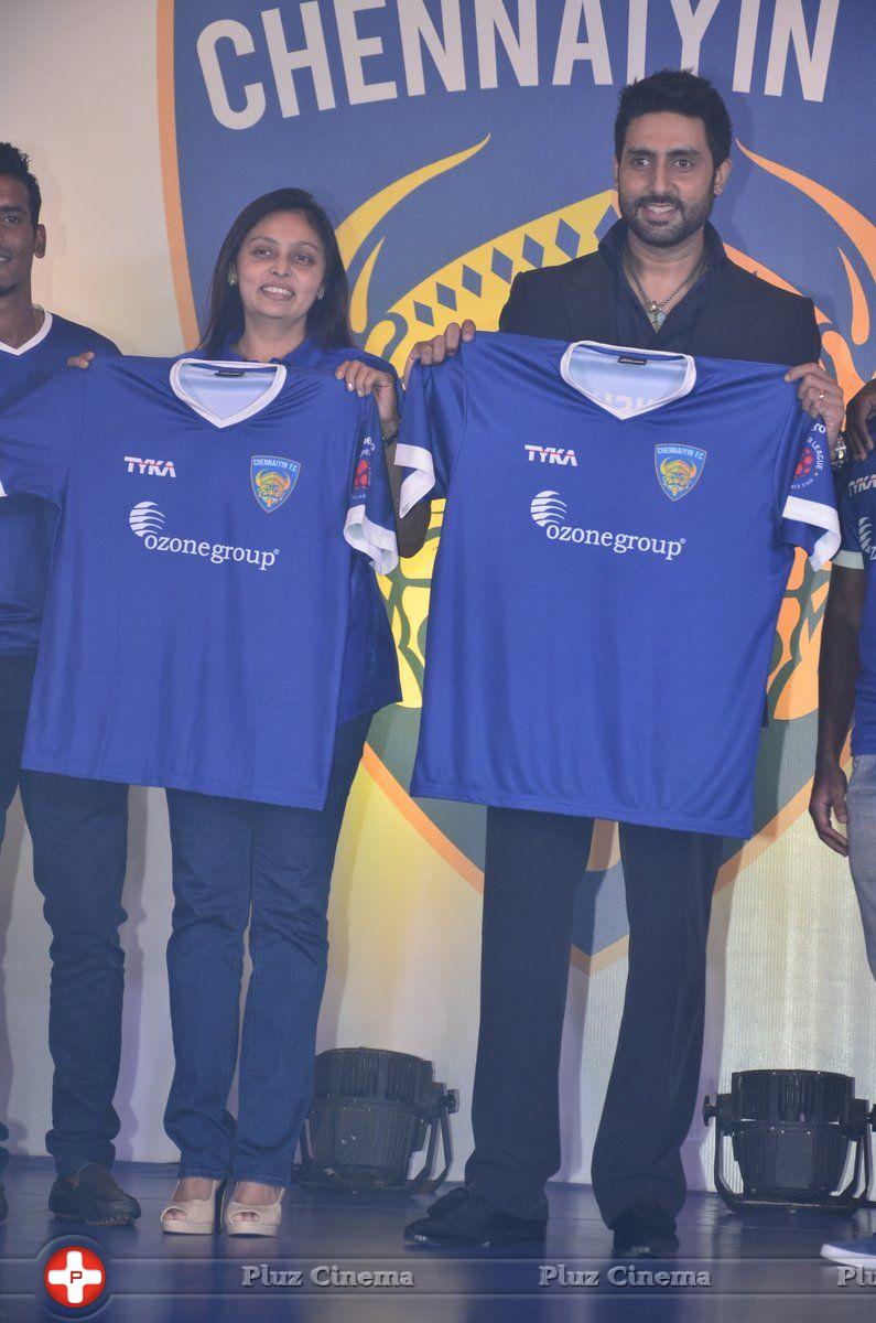 Abhishek Bachchan introduces ISL Chennaiyin FC team Photos | Picture 845346
