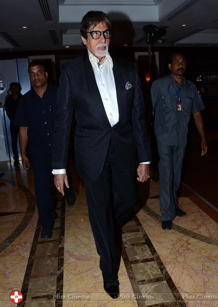 Amitabh Bachchan - Bolly Celebs at Ciroc Filmfare Glamour and Style Awards Stills | Picture 976068