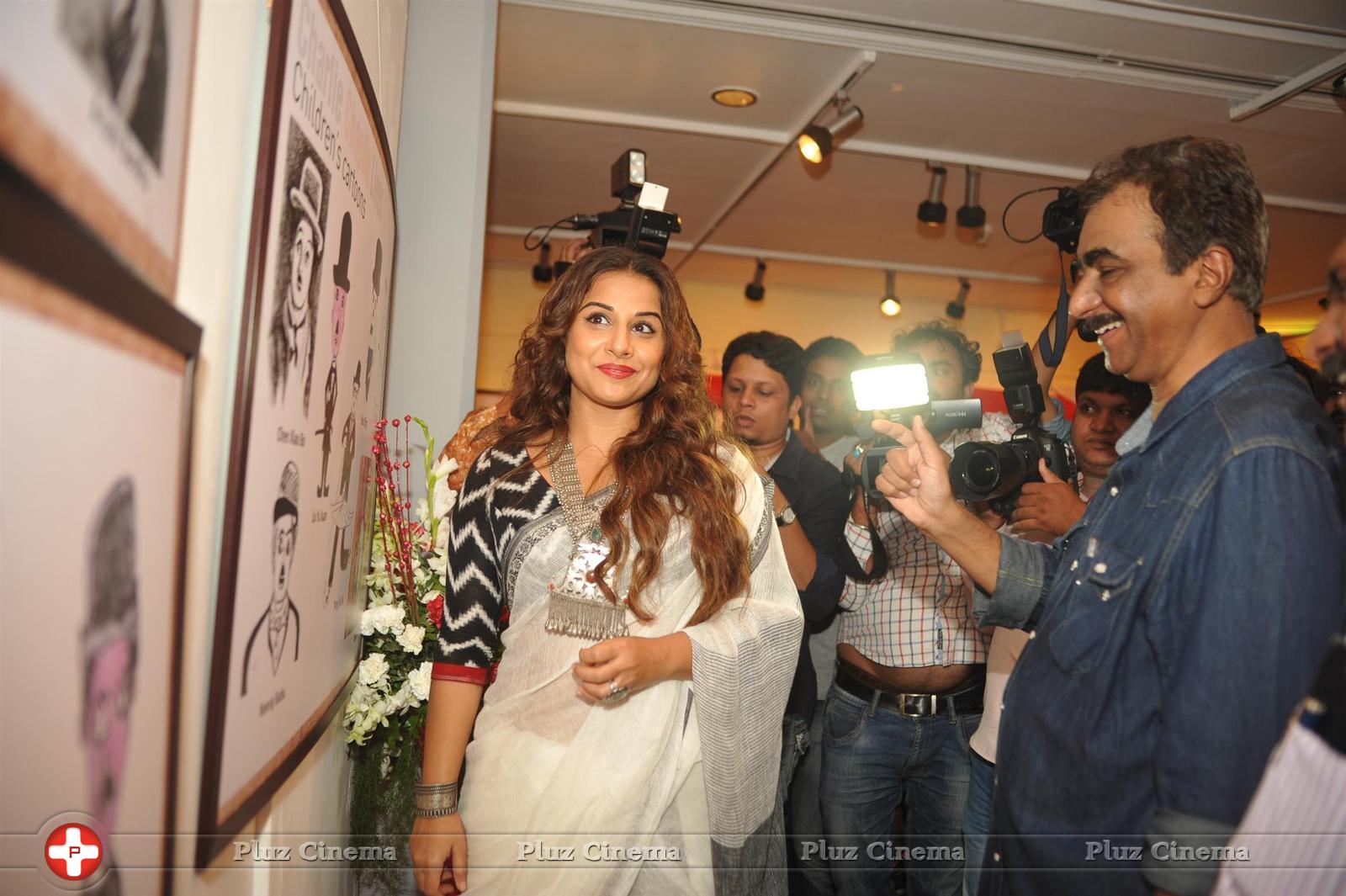 Vidya Balan - Vidya Balan inaugurates Chaplin Lines Exhibition Stills | Picture 1053045