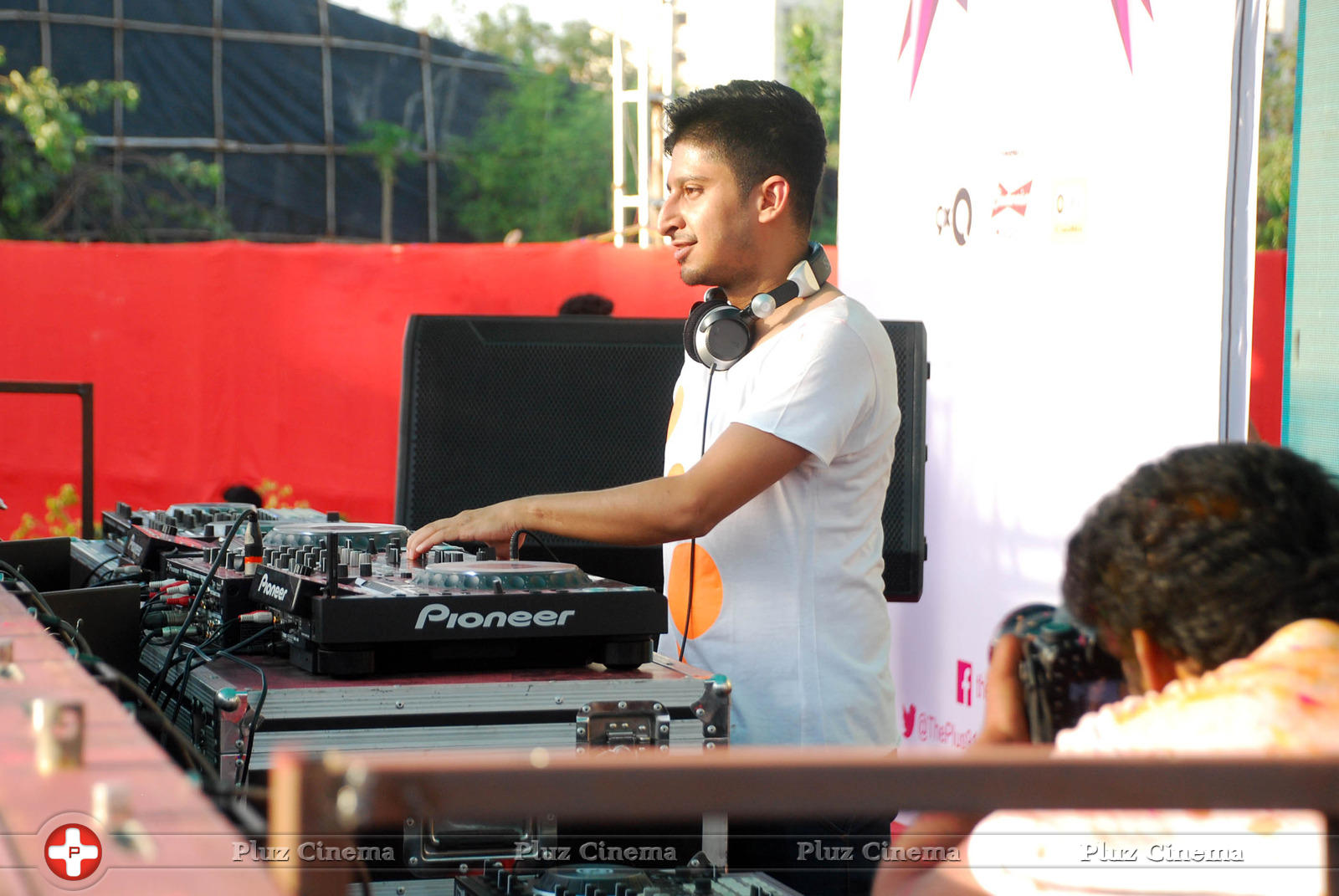 Celebrities at Plus91 Holi Reloaded 2015 Stills | Picture 983031