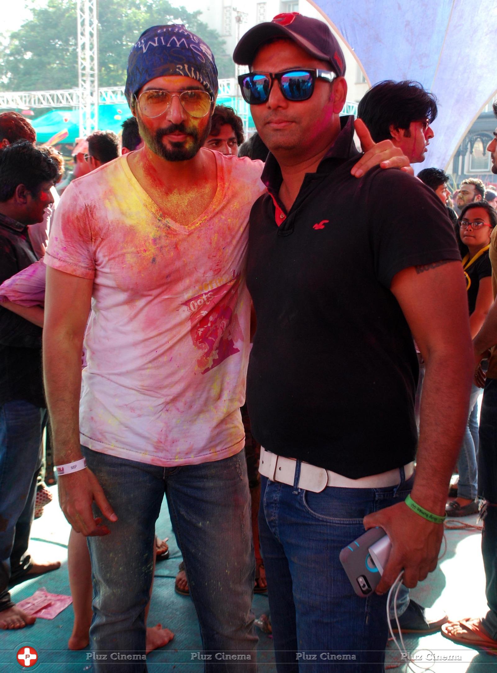 Celebrities at Plus91 Holi Reloaded 2015 Stills | Picture 983045