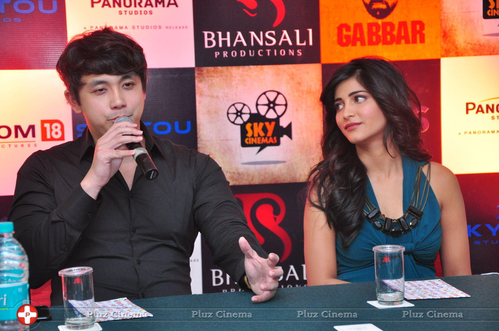 Shruthi Hassan launches Gabbar Game Photos | Picture 1027411