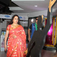 Hema Malini - Hema Malini and Esha Deol at Jaya Smriti Dance Tribute Stills