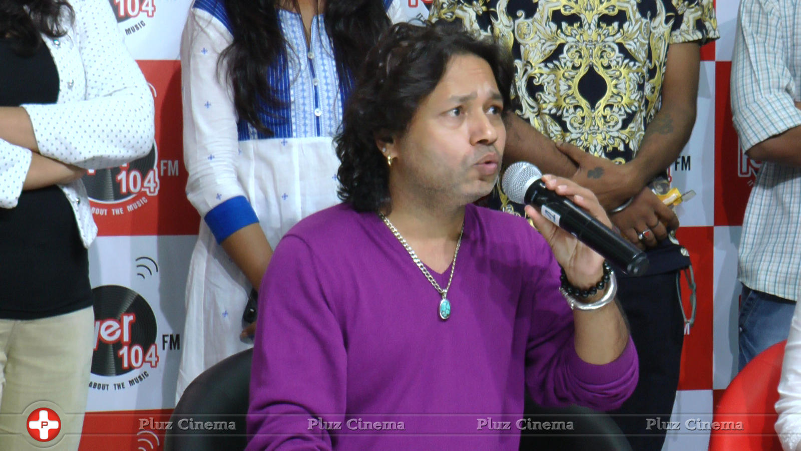 Kailash Kher - Kailash kher Announces The Winner Of The Fever Baap Star Stills | Picture 1112862