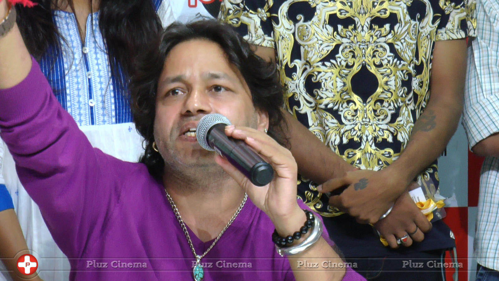 Kailash Kher - Kailash kher Announces The Winner Of The Fever Baap Star Stills | Picture 1112863