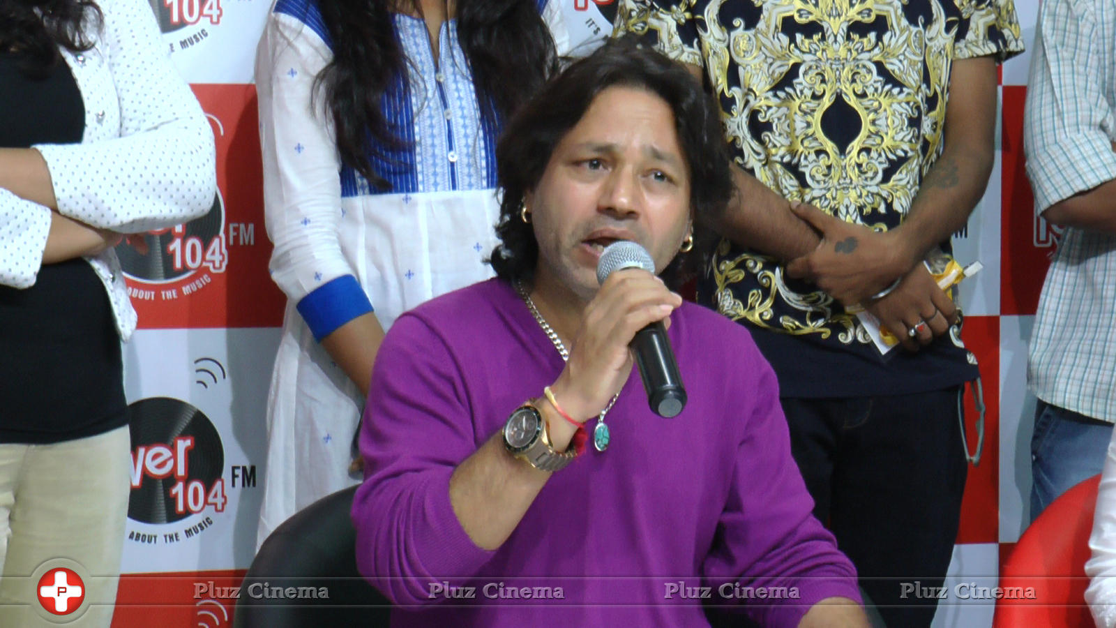 Kailash Kher - Kailash kher Announces The Winner Of The Fever Baap Star Stills | Picture 1112874