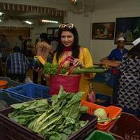 Bhagyashree Inaugurated The Juhu Organic Farmer's Market At Jamnabai Narsee School | Picture 1385202