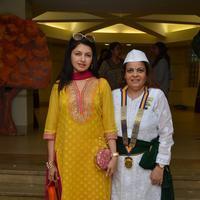 Bhagyashree Inaugurated The Juhu Organic Farmer's Market At Jamnabai Narsee School | Picture 1385207