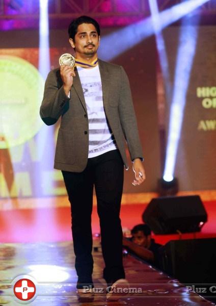 Siddharth Narayan - Behindwoods Gold Medals Award Function Photos | Picture 1084245