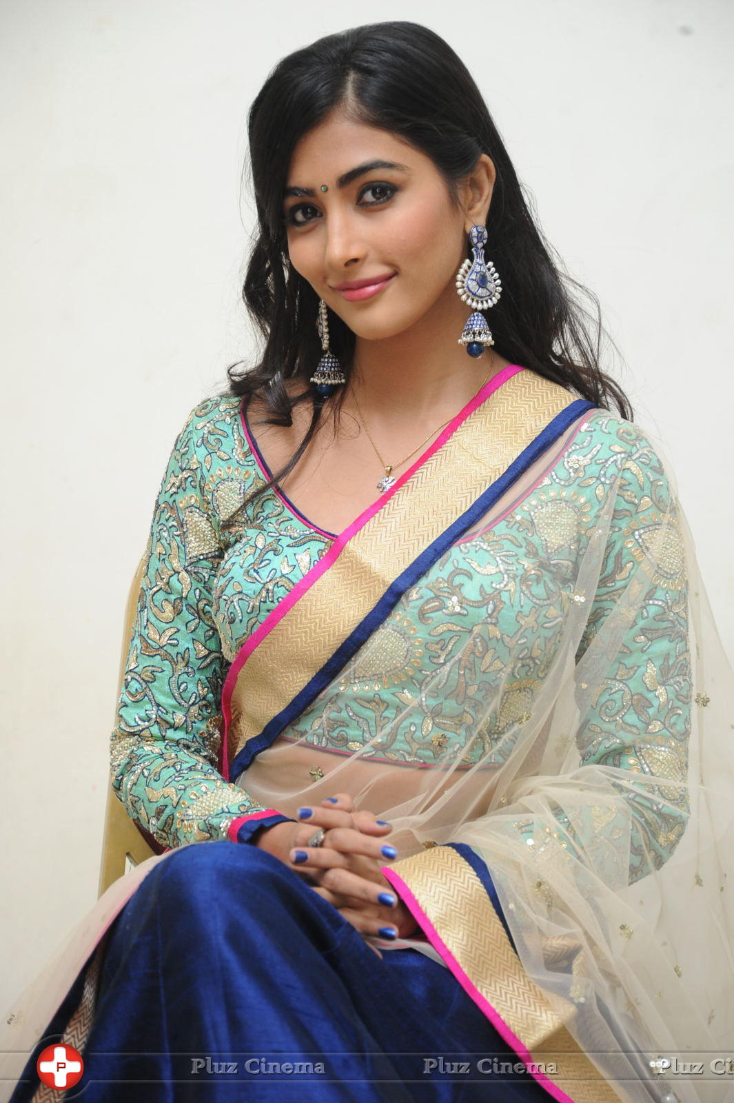 Pooja Hegde at Mukunda Movie Audio Launch Photos | Picture 892811