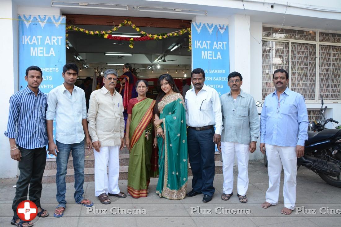Sakshi Agarwal inaugurates Pochampally IKAT art Mela at Chennai | Picture 895691