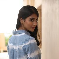 Pooja Hegde Latest Gallery | Picture 908281