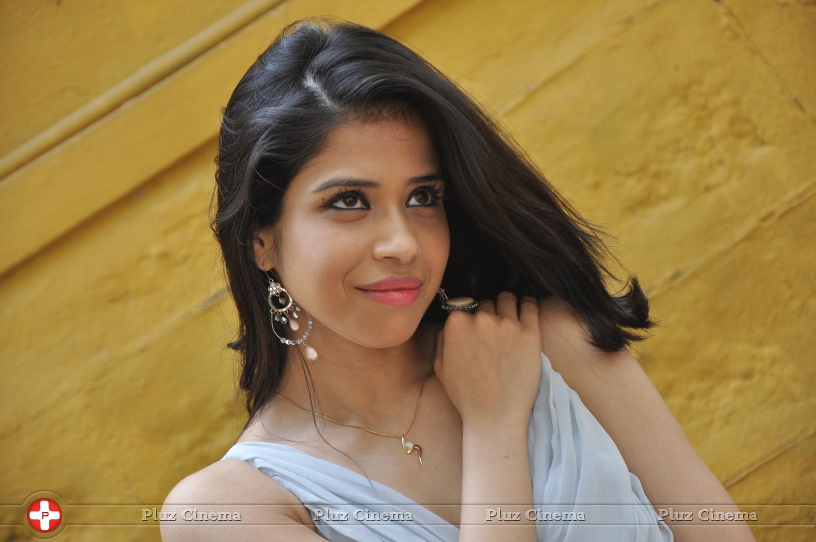 Abanthika at Money is Honey Movie Opening Stills | Picture 909058