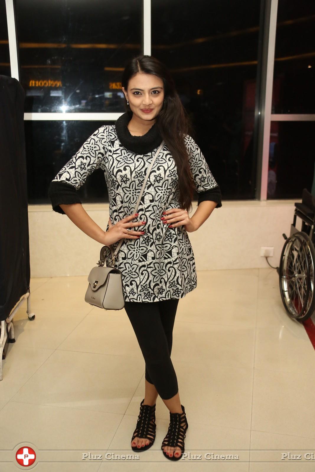 Nikitha Narayan at PK Movie Premiere Show Photos | Picture 912578