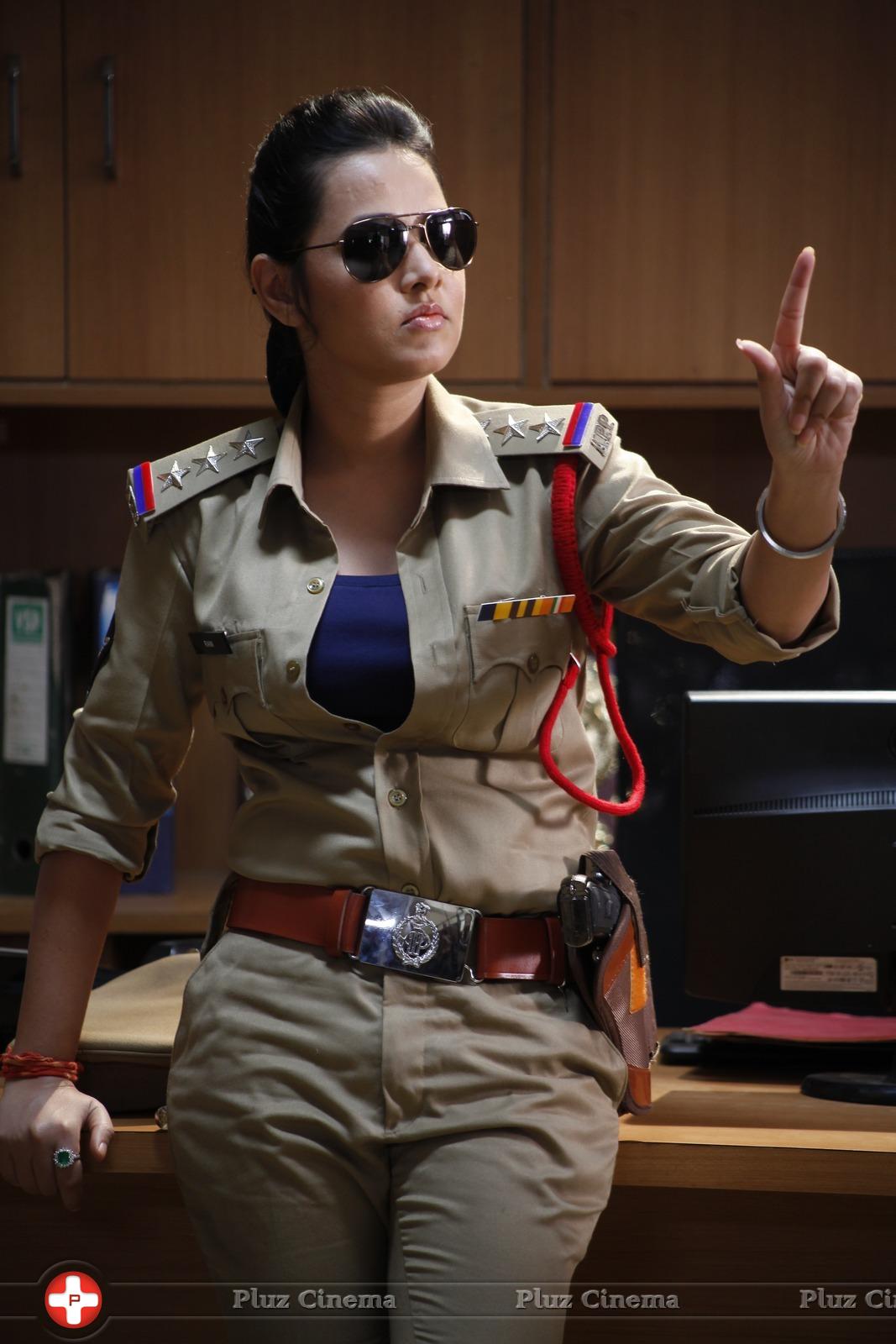 Nisha Kothari - Bullet Rani Movie New Stills | Picture 918896
