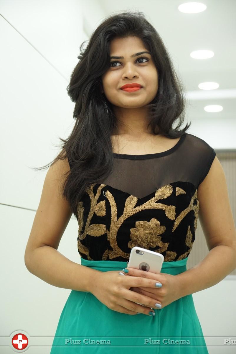 Alekhya at Naturals Hair and Beauty Salon Launch Photos | Picture 921464