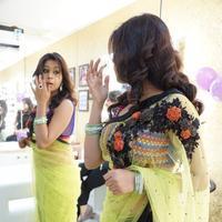 Manali Rathod at Naturals Hair and Beauty Salon Launch Photos | Picture 921194