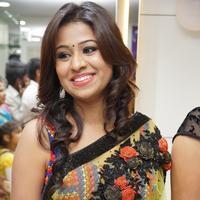Manali Rathod at Naturals Hair and Beauty Salon Launch Photos | Picture 921304