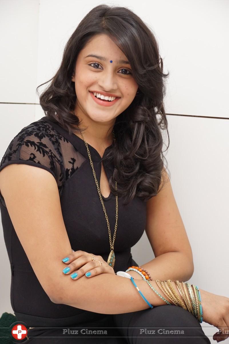Priya Anduluri at Naturals Hair and Beauty Salon Launch Stills | Picture 921427
