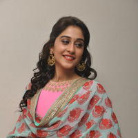 Regina Cassandra Cute Stills | Picture 922037