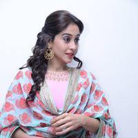 Regina Cassandra Cute Stills | Picture 922121