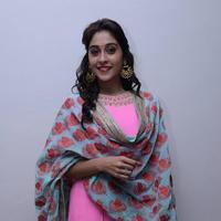 Regina Cassandra Cute Stills | Picture 922154