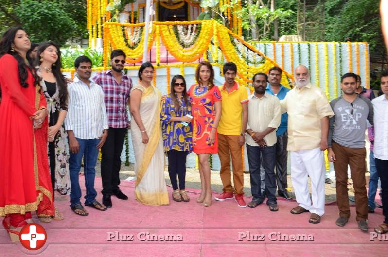 Pilavani Perantam Movie Opening Photos Photos | Picture 875146
