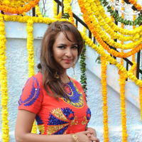 Lakshmi Manchu at Pilavani Perantam Movie Opening Photos | Picture 875463