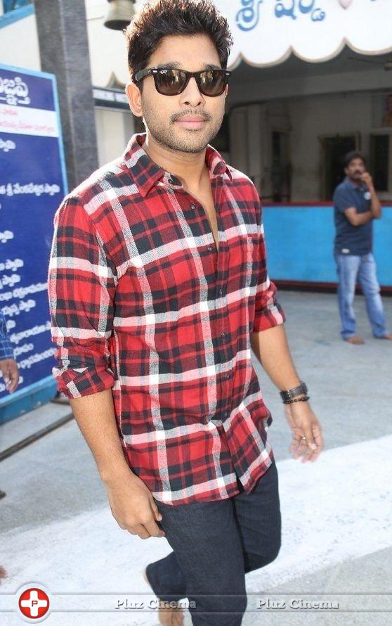 Allu Arjun - Subramanyam For Sale Movie Opening Photos | Picture 882738
