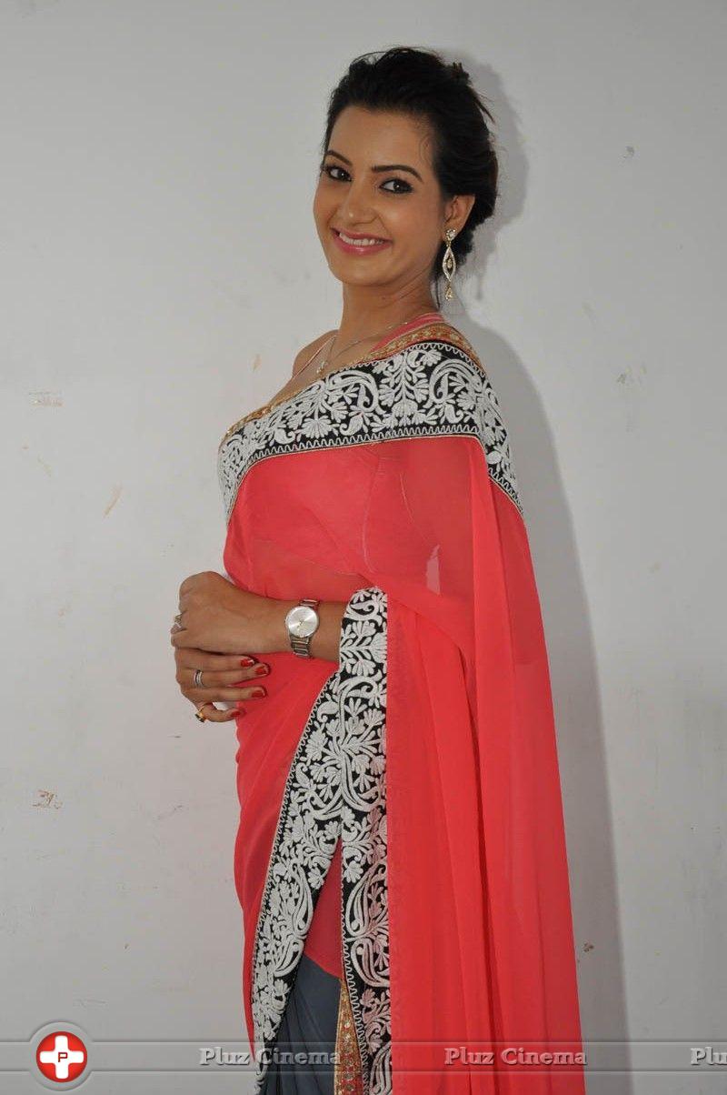 Deeksha Panth at Oka Laila Kosam Audio Launch Photos | Picture 846341
