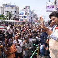Allu Arjun Launches Lot Mobiles at Vijayawada | Picture 849491