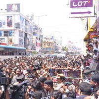 Allu Arjun Launches Lot Mobiles at Vijayawada