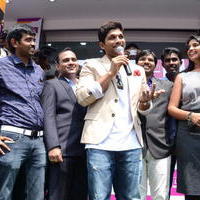 Allu Arjun Launches Lot Mobiles at Vijayawada | Picture 849573